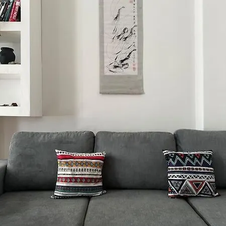 Downtown Haven- Aurora Charm