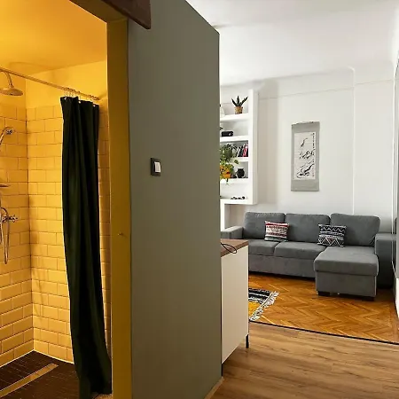 Downtown Haven- Aurora Charm * 布达佩斯